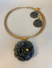 Load image into Gallery viewer, 18K CARVED CHARCOAL JADE PEONY PENDANT

