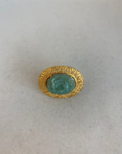 Load image into Gallery viewer, 18K CARVED GREEN JADE PEONY RING
