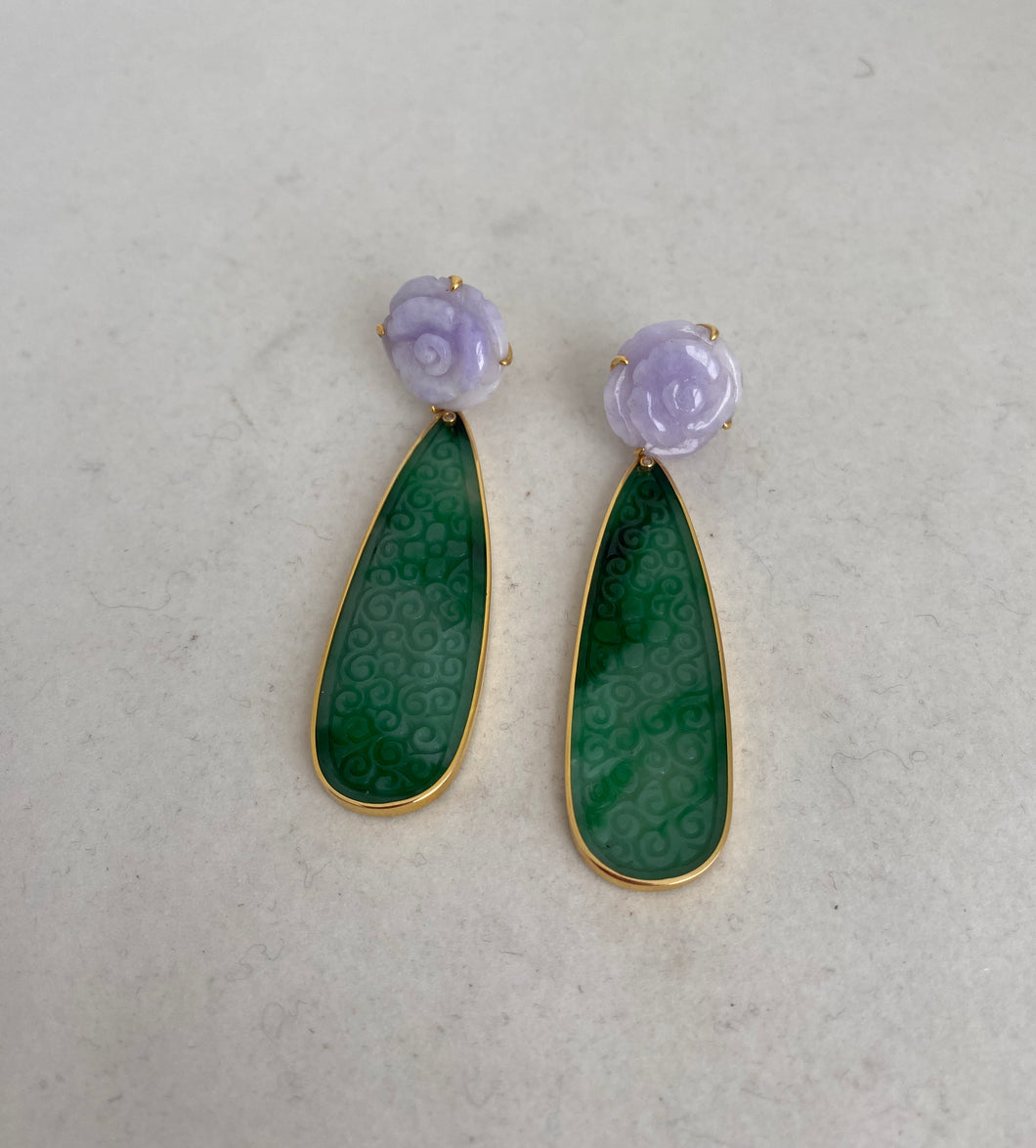 18 KARAT DEEP GREEN JADE EARRINGS