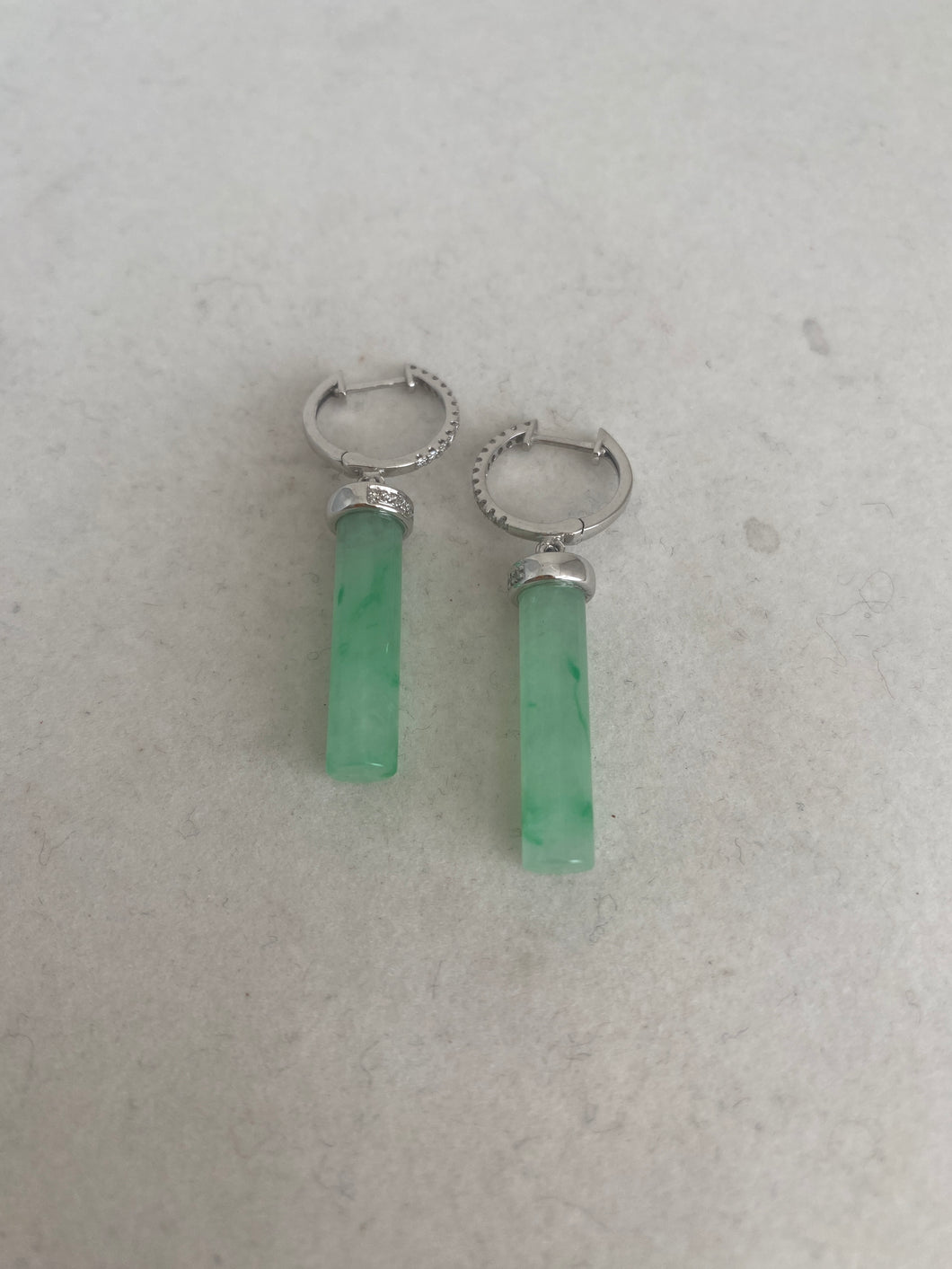 14 KARAT WHITE GOLD JADE CYLINDER DROP EARRINGS