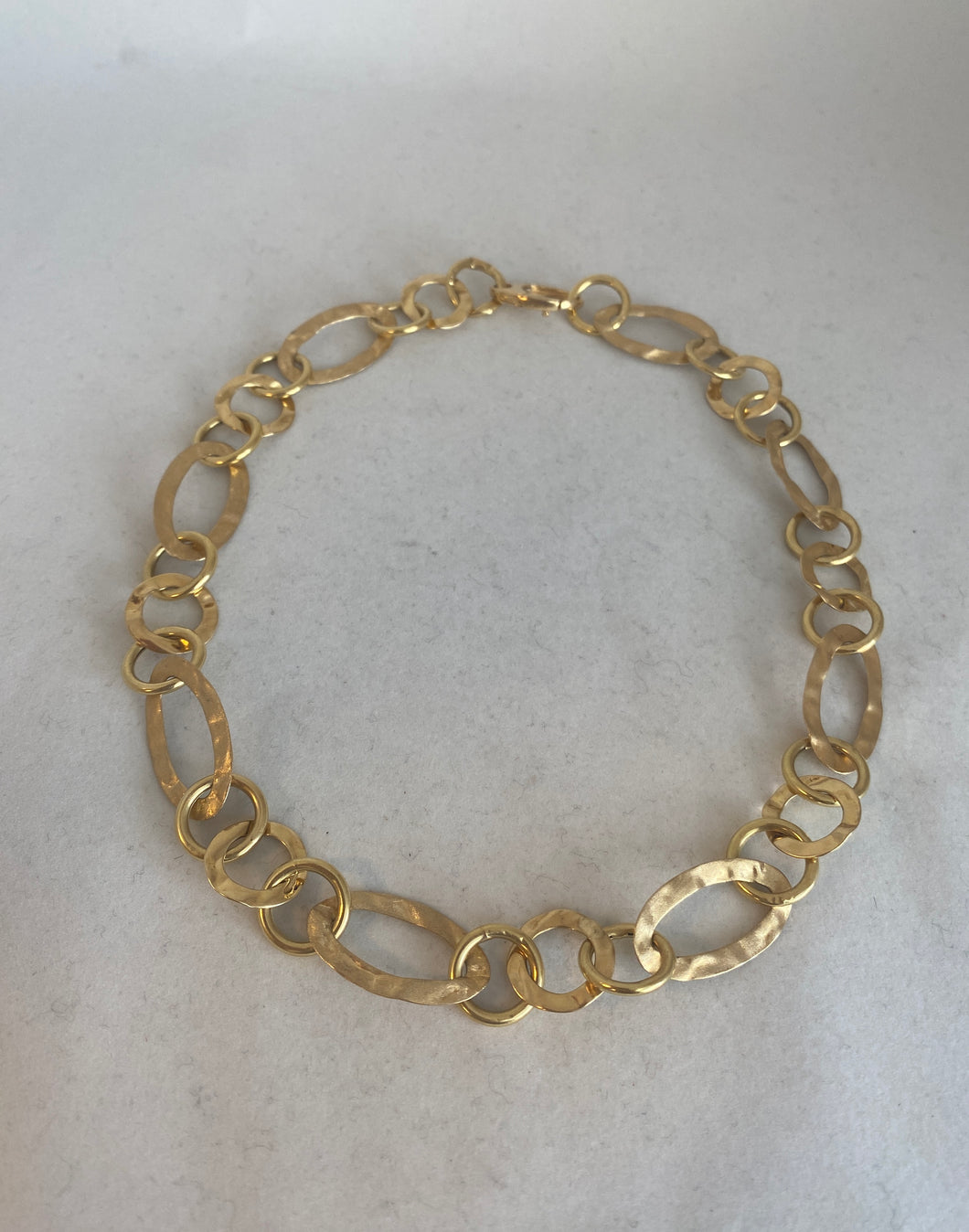 18K YELLOW GOLD OVAL LINK NECKLACE