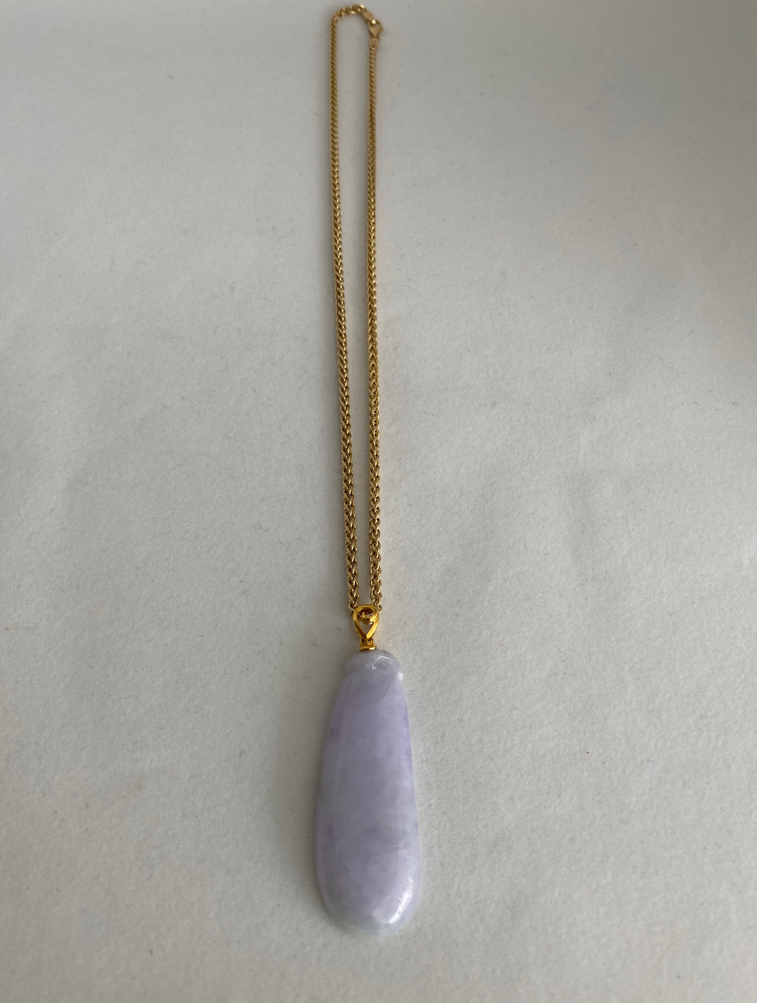 18K LAVENDER JADEITE JADE PENDANT
