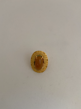 Load image into Gallery viewer, 18K BUTTERSCOTCH JADE RING
