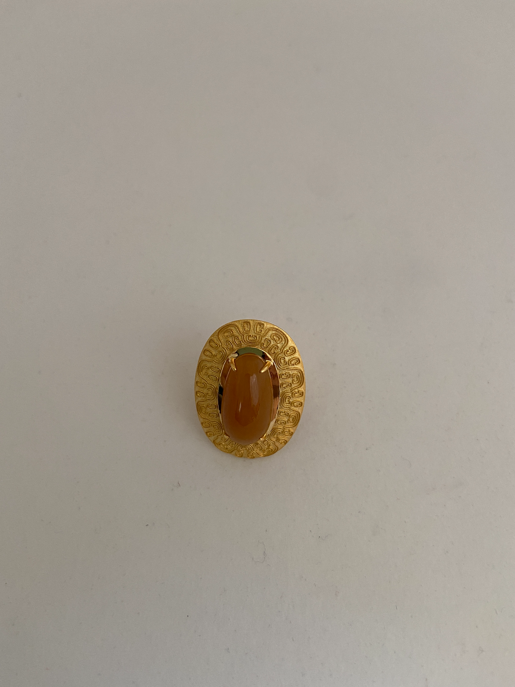 18K BUTTERSCOTCH JADE RING