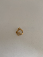 Load image into Gallery viewer, 18K GOLD HOF DIAMOND RING
