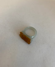 Load image into Gallery viewer, CARVED JADEITE JADE RING

