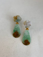 Load image into Gallery viewer, 18K CARVED JADE EARRINGS
