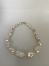 Load image into Gallery viewer, LARGE BAROQUE PEARLS NECKLACE
