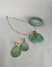 Load image into Gallery viewer, 18K CARVED APPLE GREEN JADE EARRINGS
