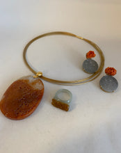 Load image into Gallery viewer, CARVED JADEITE JADE RING
