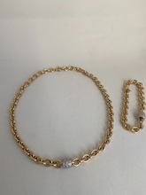 Load image into Gallery viewer, 18&quot; 14KT YELLOW GOLD OVAL LINKS WITH DIAMONDS NECKLACE, DIAMONDS .54CT. ITALIAN MADE.
