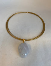 Load image into Gallery viewer, ICY JADEITE JADE PENDANT CARVED AS A CURLING FOX
