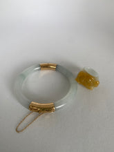 Load image into Gallery viewer, TRANSLUCENT CARVED YELLOW JADE RING
