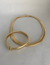 Load image into Gallery viewer, 14K YELLOW GOLD DOME BRACELET
