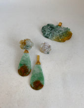 Load image into Gallery viewer, 18K CARVED JADE EARRINGS
