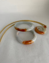 Load image into Gallery viewer, WHITE JADEITE JADE BANGLE WITH A BRIGHT ORANGE RED ( KOI). 57.5MM.
