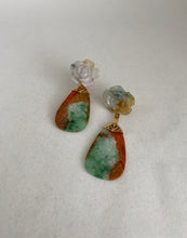 Load image into Gallery viewer, 18K CARVED JADE EAR PENDANT
