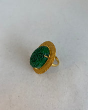 Load image into Gallery viewer, 18K CARVED DEEP GREEN JADE RING
