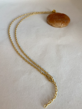 Load image into Gallery viewer, 24&quot; 14k solid gold oval link chain
