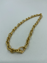 Load image into Gallery viewer, 18K GOLD LINK NECKLACE
