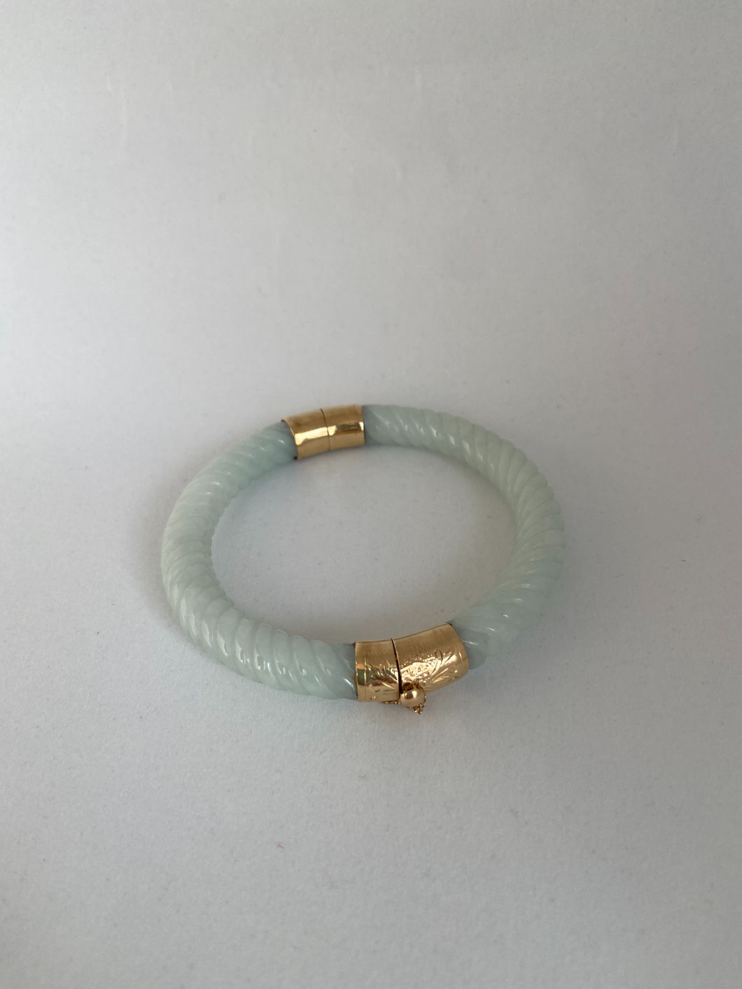 14K GOLD HINGED JADE BANGLE