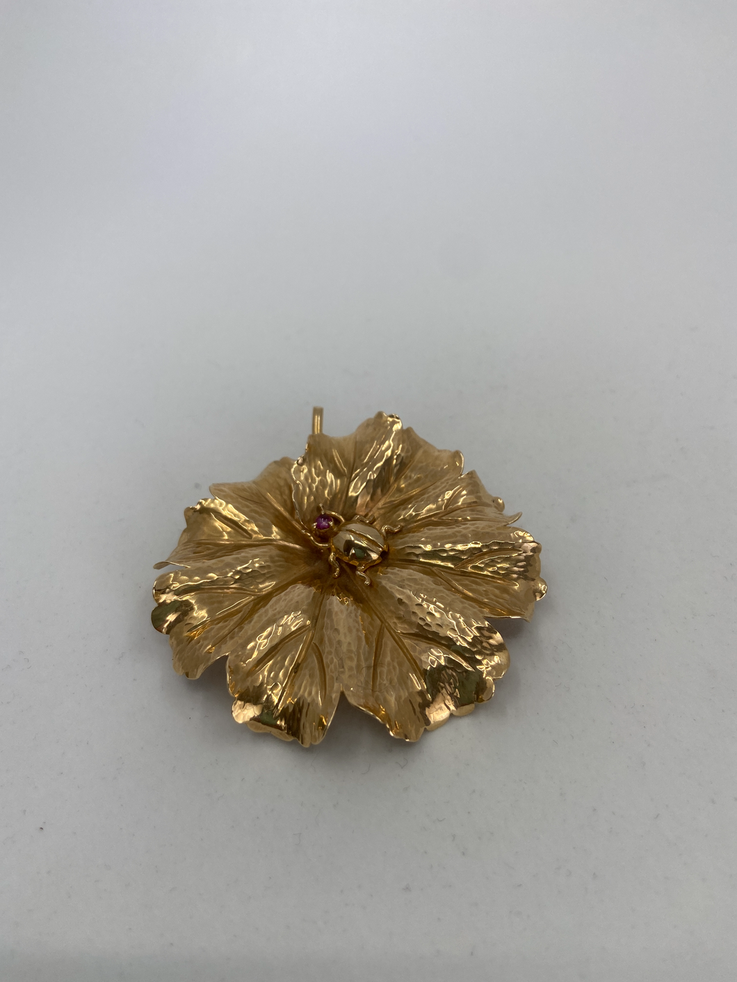 14K LOTUS LEAF BROOCH